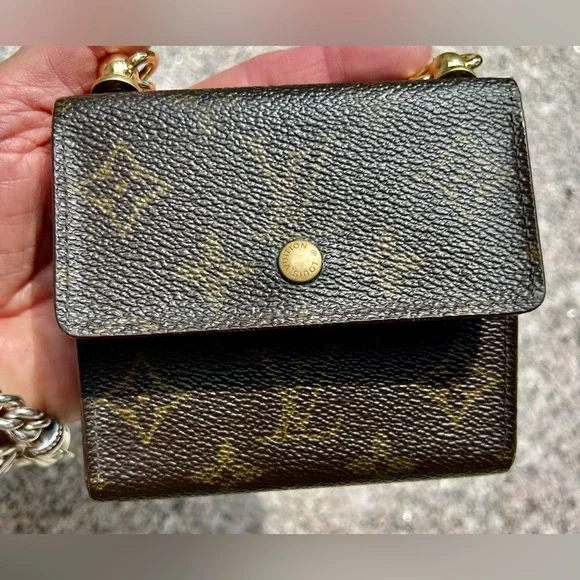 Louis Vuitton Mini Brown Monogram Wallet Crossbody - Picture 1 of 7